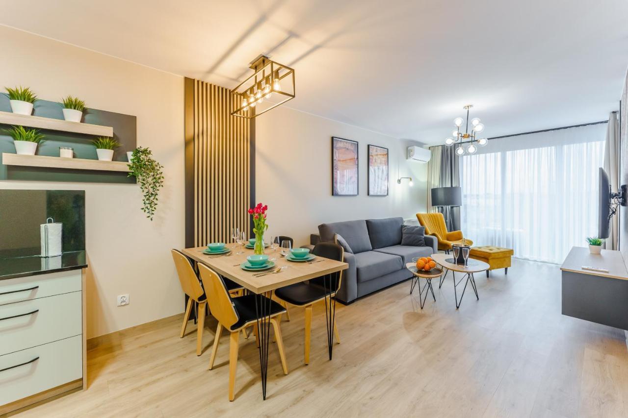Perlowa Przystan Rent - Classic Gold & Silver Apartment Kolobrzeg Bagian luar foto