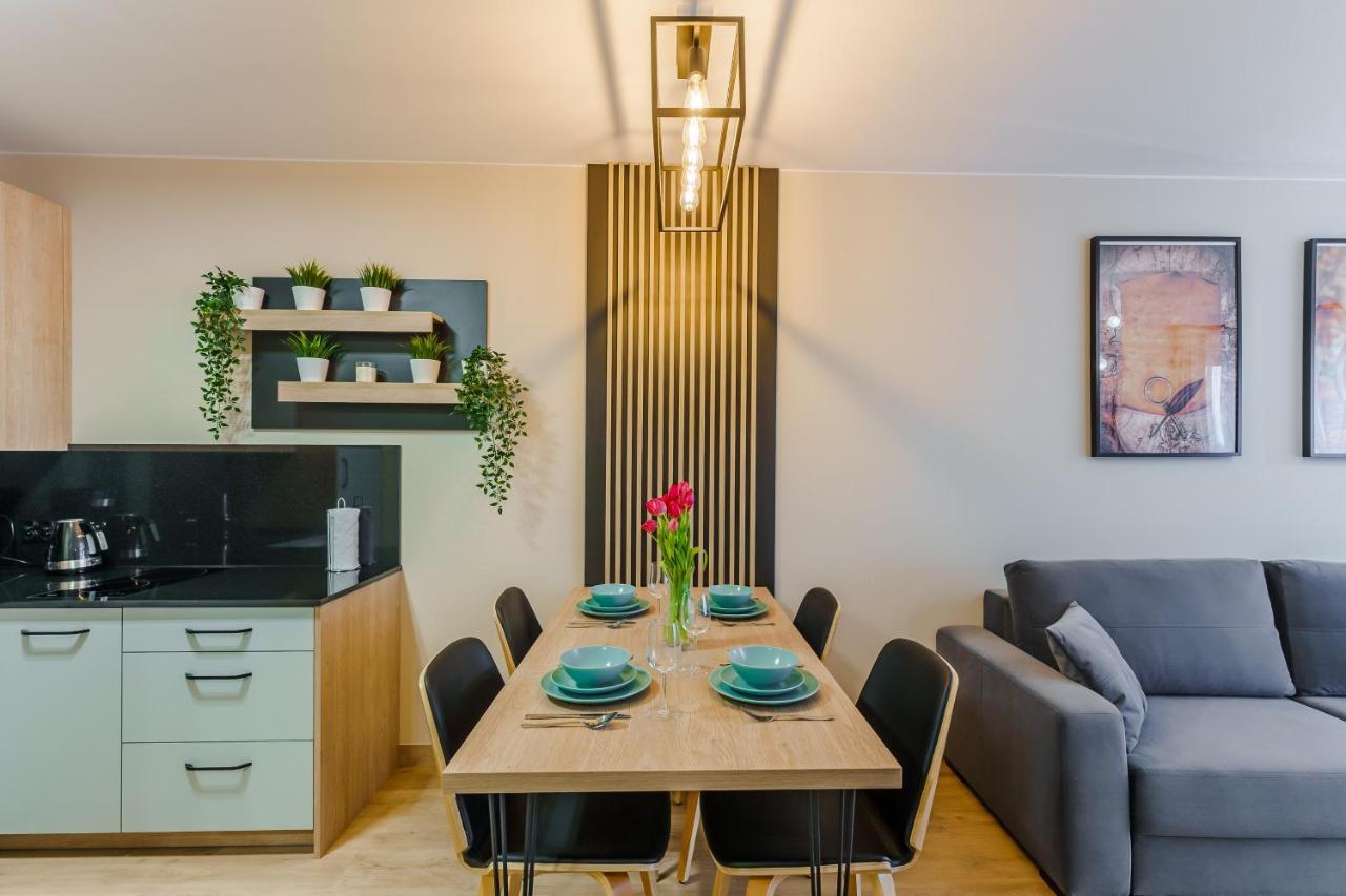 Perlowa Przystan Rent - Classic Gold & Silver Apartment Kolobrzeg Bagian luar foto